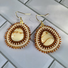 Load image into Gallery viewer, Cinnamon Swirl Beaded Earrings
