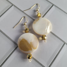 Load image into Gallery viewer, Shell Bead Earrings
