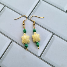 Load image into Gallery viewer, Turtle Charm Beaded Earrings
