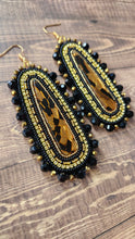 Load image into Gallery viewer, Black and Amber Earrings
